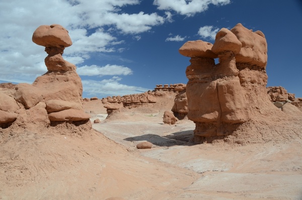 rock formations goblin valley utah