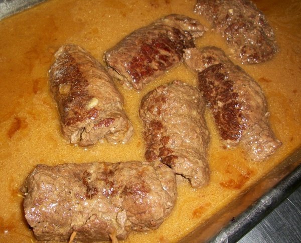 rouladen sauce meat