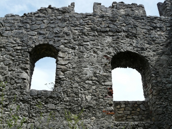 ruin castle window