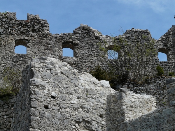 ruin castle window