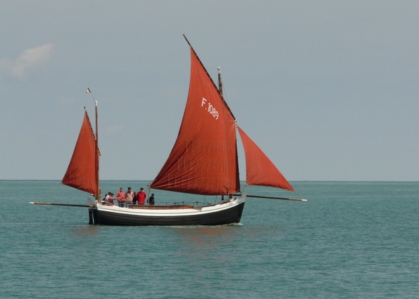 sailing boat etretat normandy