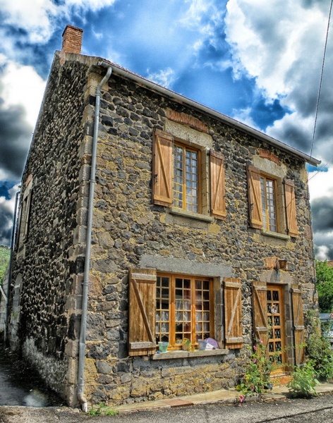 saillant france house