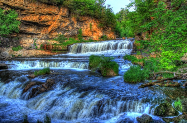 scenic waterfalls at willow river state park wisconsin 