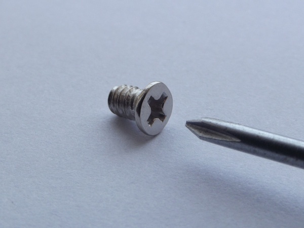screw screws screwdriver