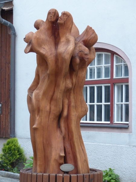 sculpture wood wooden figures