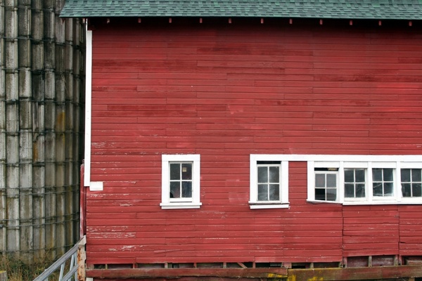 side of a barn 