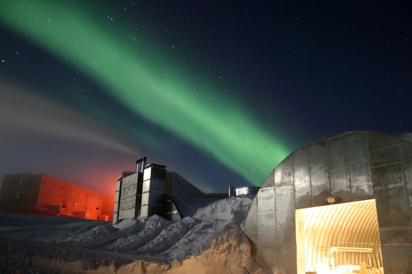 south pole research institution research station