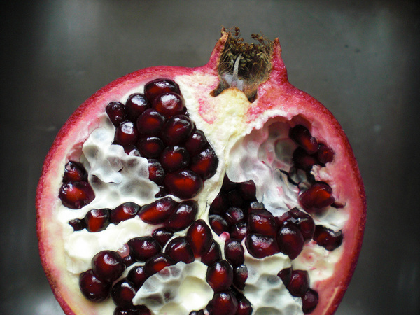 split pomegranate