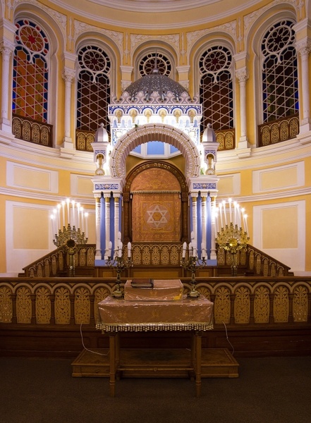 st. petersburg russia choral synagogue interior 