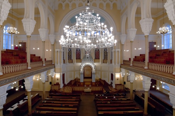 st. petersburg russia synagogue chandelier 