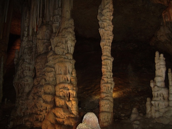 stalactites 