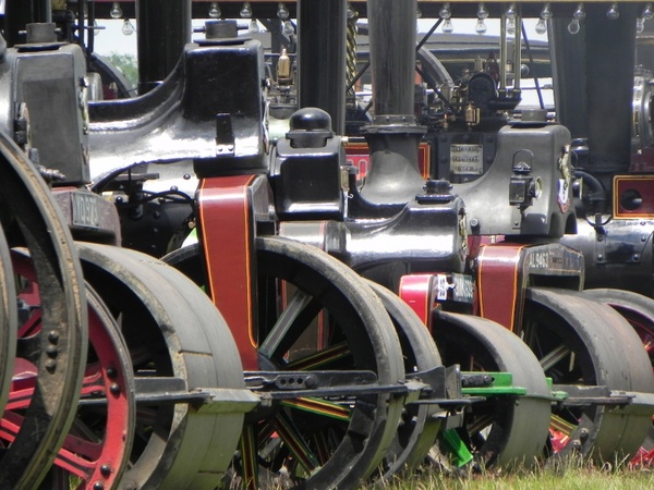 steam traction engines