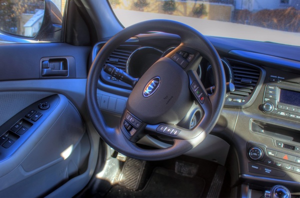 steering wheel kia optima
