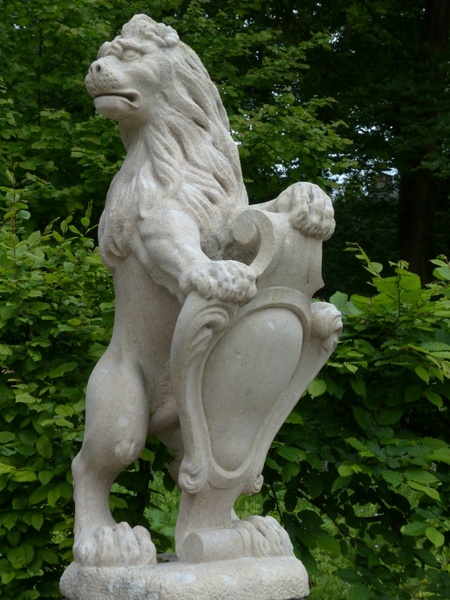 stone figure lion person