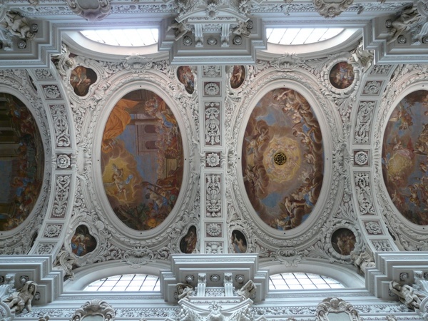 stucco ceiling blanket frescoes