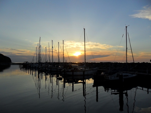 sunset port boats