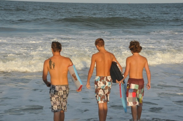 surfer boys beach
