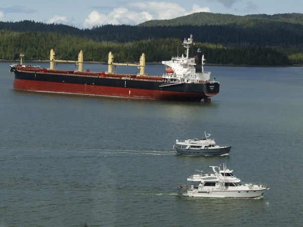 tanker ship boats