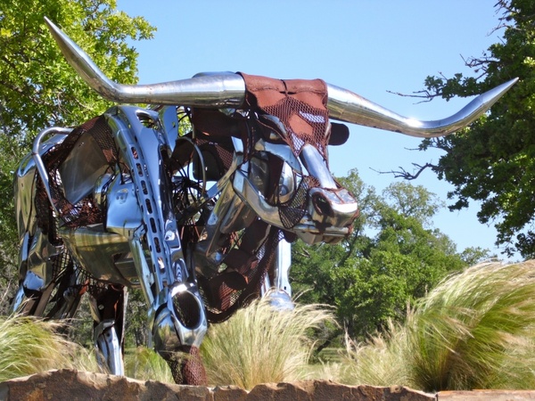 texas longhorn sculpture