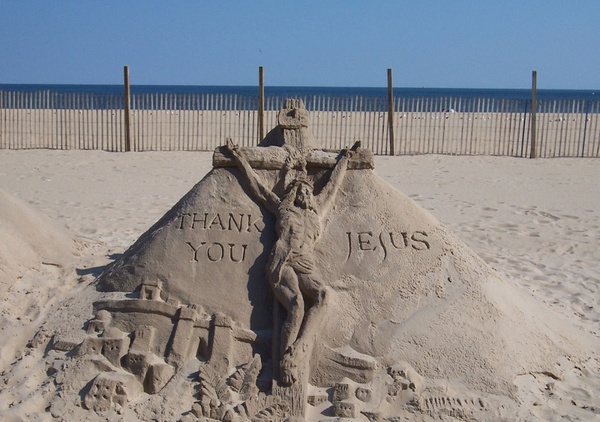 thank you jesus sand sculpture