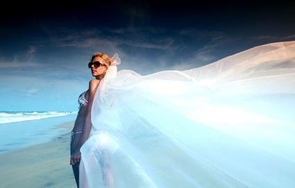 the beach bride picture 2