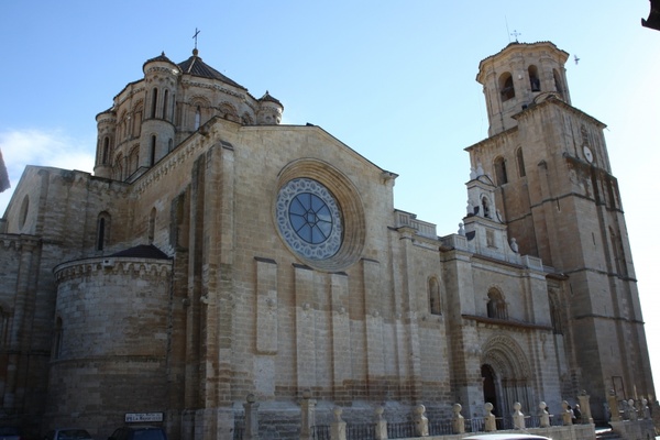 toro basilica church