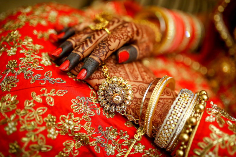 traditional india bride picture elegant mehndi art closeup