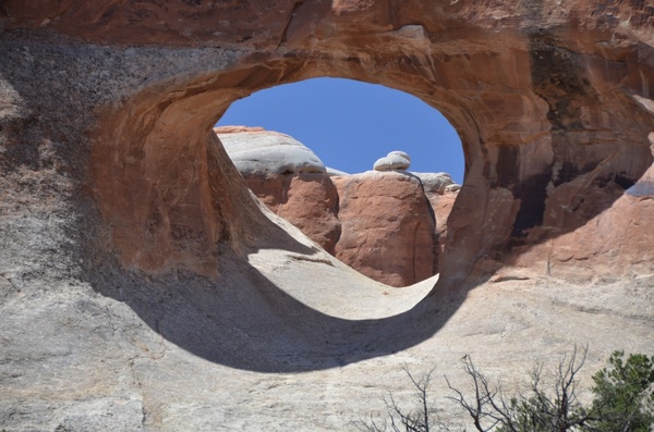 tunnel arch arches national park utah