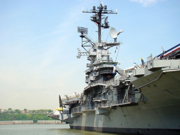 uss intrepid 