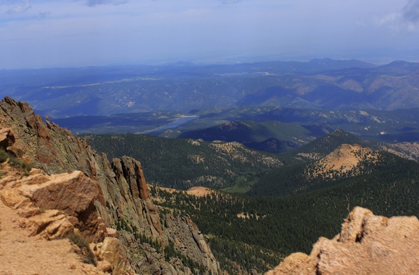 viewing the landscape from the highway at pikes peak colorado