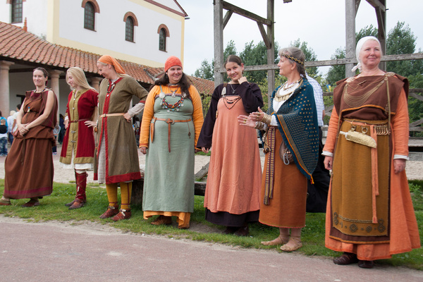 viking fashion 