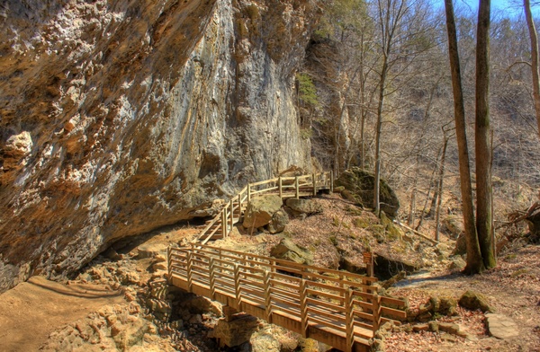 walkway near the caves at maquoketa state parl iowa 