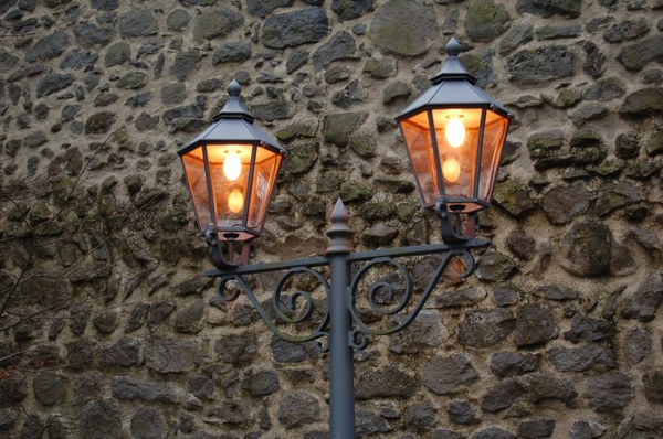 wall masonry lamp