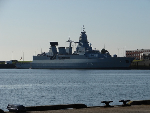 warship battleship frigate