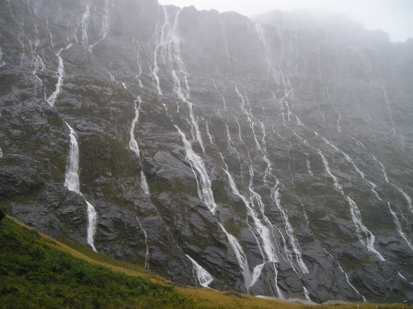 waterfalls new zealand fiordland