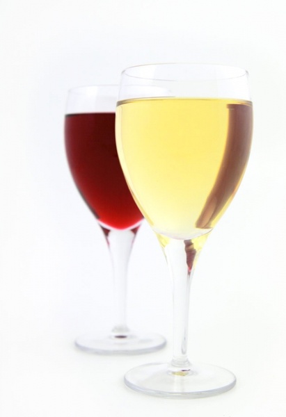 white and red wine