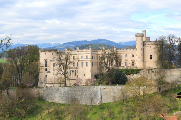 wolfsberg germany castle
