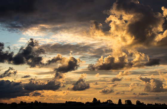 Dramatic Clouds Sky Free Stock Photos Download 15 161 Free Stock Photos For Commercial Use Format Hd High Resolution Jpg Images