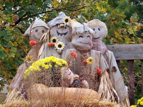 Pictures Of Halloween Scarecrows