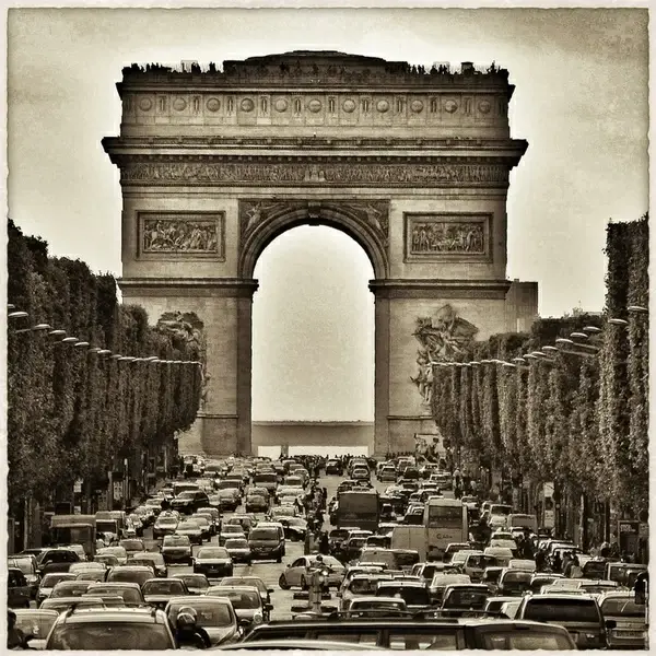 arc de triomphe paris france
