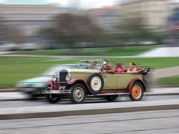 auto convertible sightseeing
