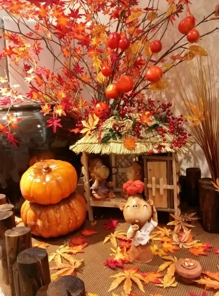 autumn leaves pumpkin miniatures