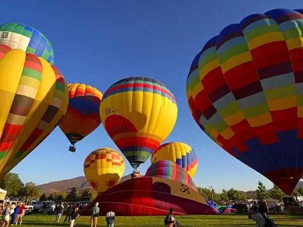 ballons hot air balloon air sports