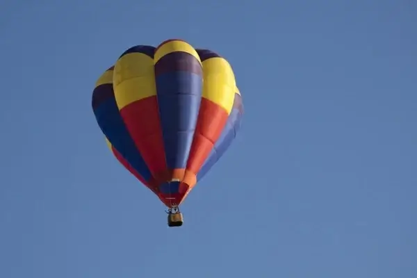 balloon gas-tight envelope gas filled