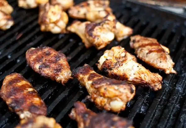 bbq buffalo clicken wings