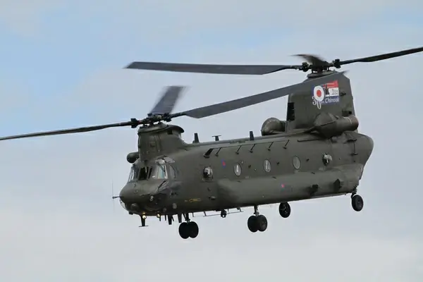 boeing chinook 02