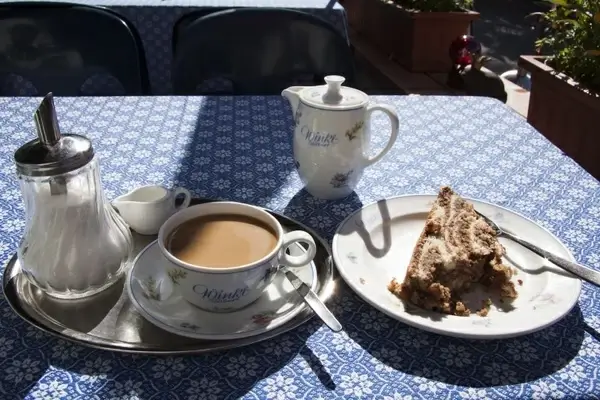 breakfast coffee cafe