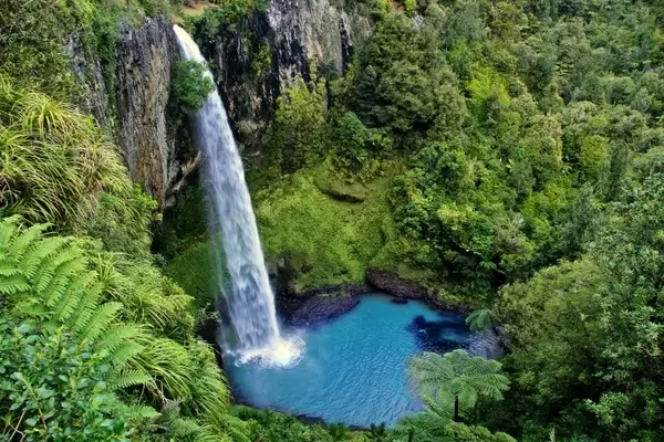 bridal veil fall new zealand waterfall