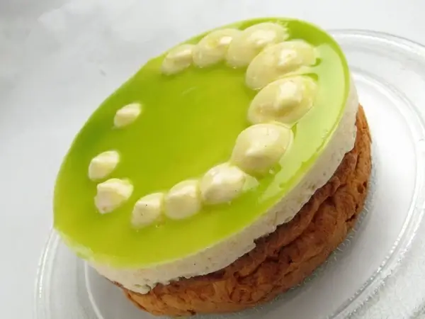 cake suites green peas