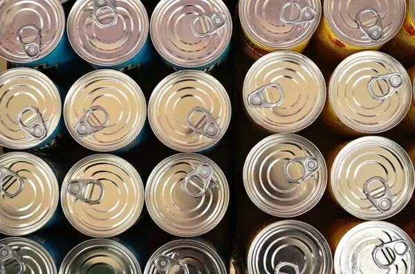 cans background lids